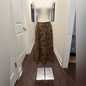 Chartou Women’s Animal Print Midi Skirt